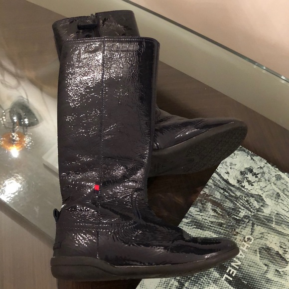 Gucci Kids Leather Patent Boots - Picture 8 of 8